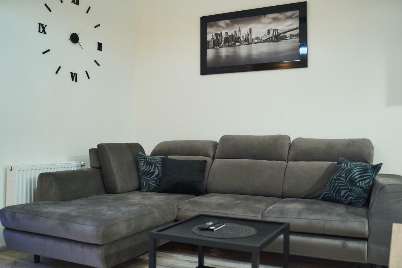 Apartament - Jacuzzi Rzeszów Exteriér fotografie